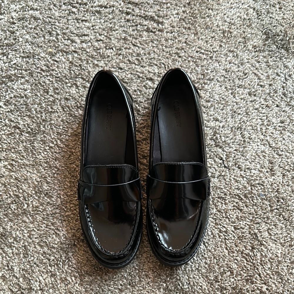 Old Navy Black Leather Penny Loafers